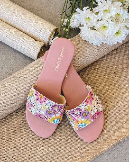 Daisy sandals 2025