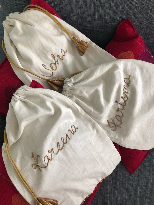 Monogrammed bag - gold