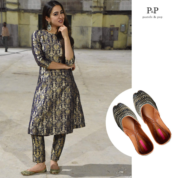 Black Juttis with Stylish Golden  Print