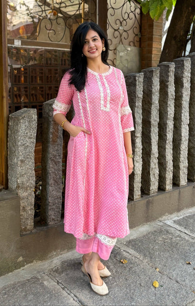 The Best Fabrics for Kurta Sets: Cotton, Silk, Chiffon and More