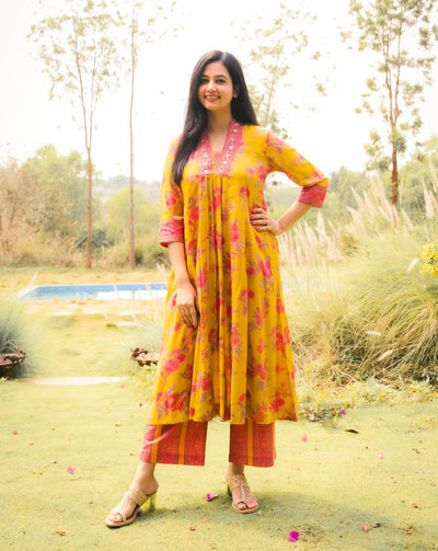 Kurta Sets for Every Body Type: How to Choose the Perfect Fit