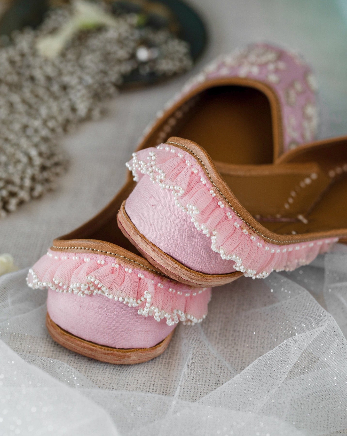 Buy Designer Juttis Online for Women & Men Pastels & Pop