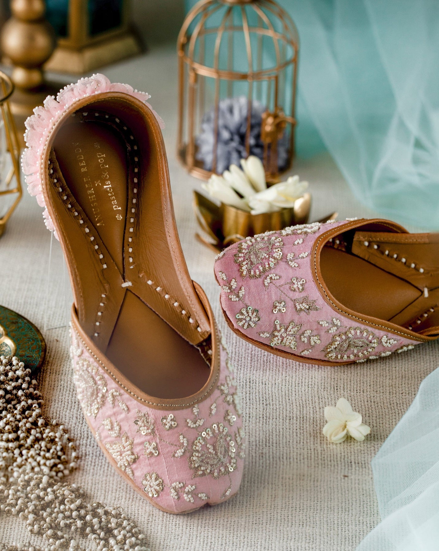 Buy Designer Juttis Online for Women & Men Pastels & Pop