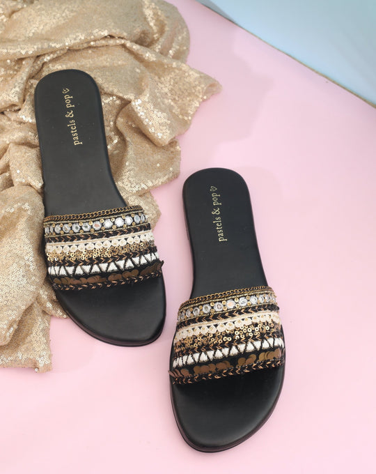 Jazz sandals with sequins work